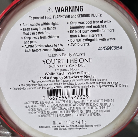 Bath & Body Works You're the One Red Candle - Picture 3 of 8